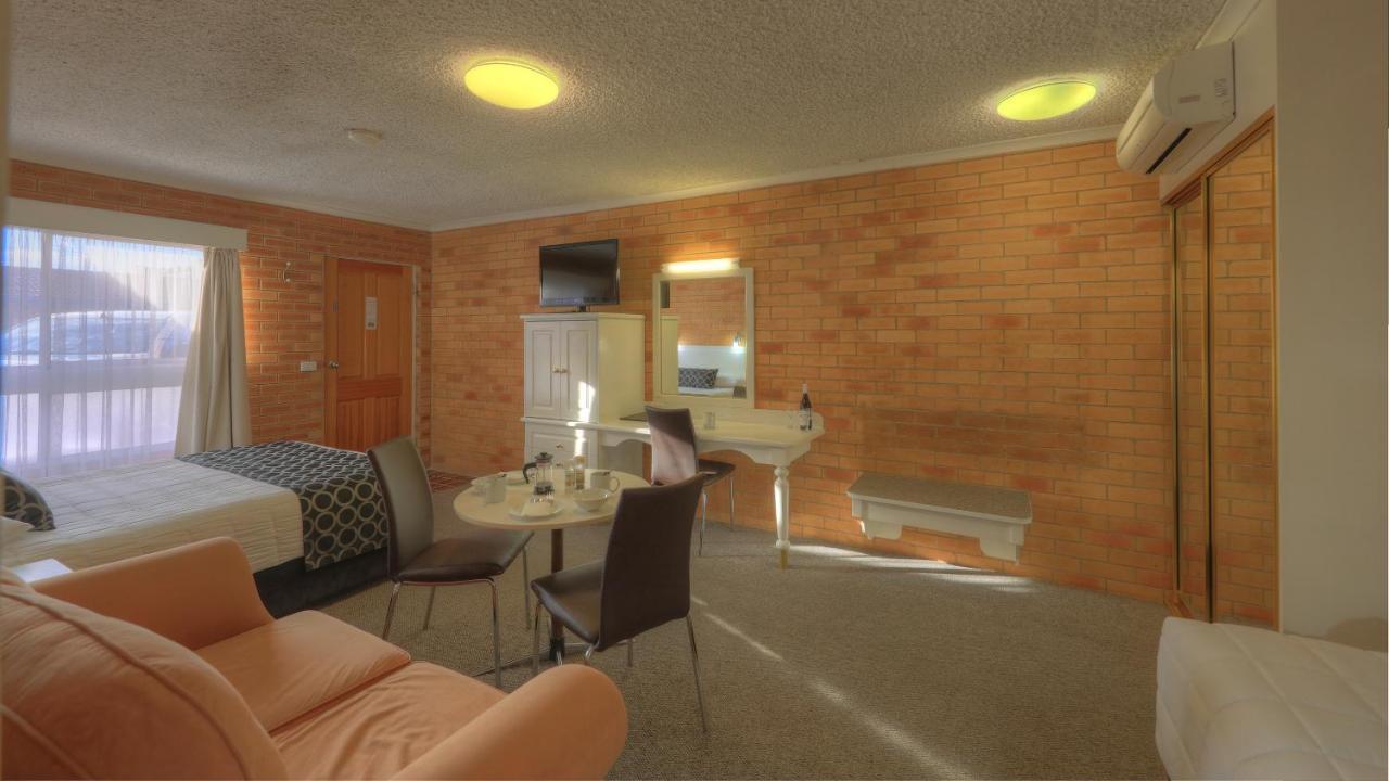 Cousins Motor Inn Inverell Dış mekan fotoğraf