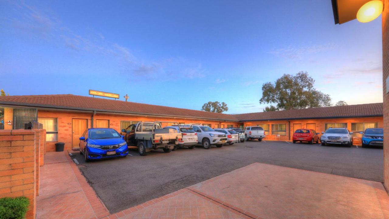Cousins Motor Inn Inverell Dış mekan fotoğraf